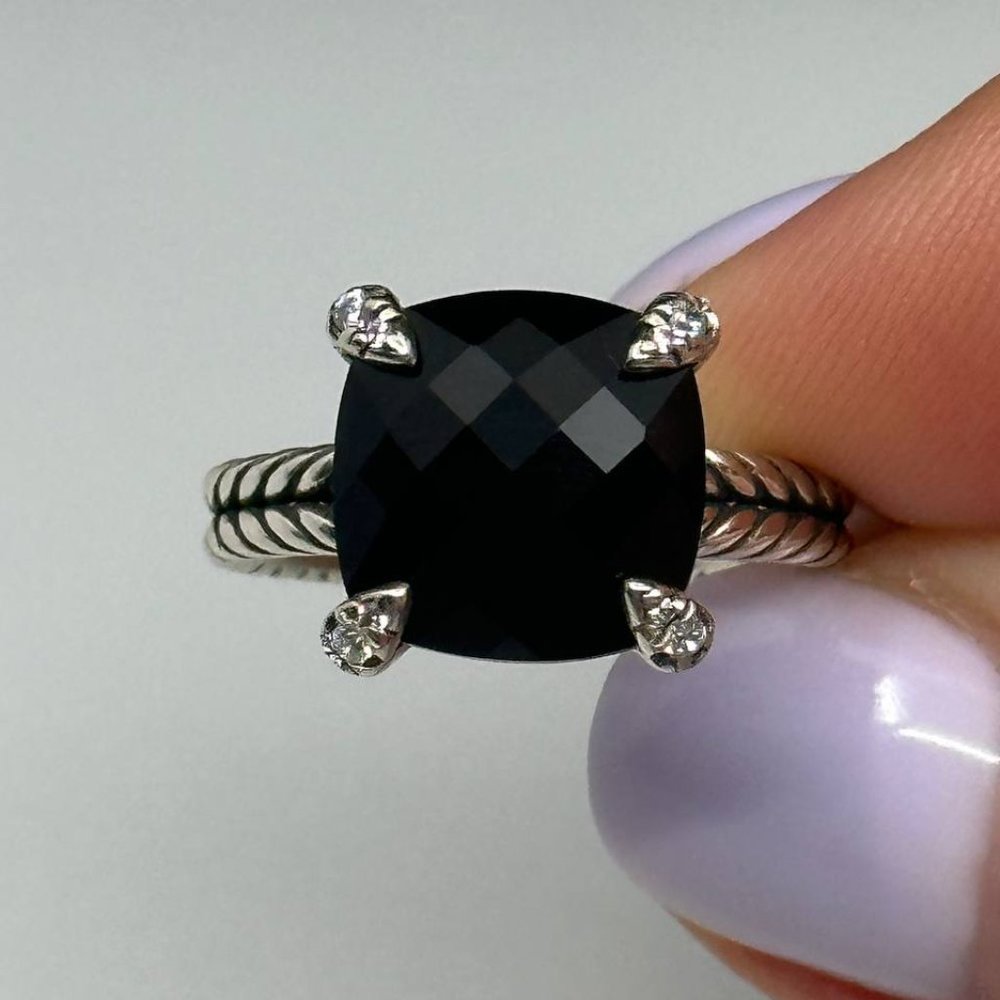 Authentic DAVID YURMAN women's ring 11mm black onyx and diamonds size 7